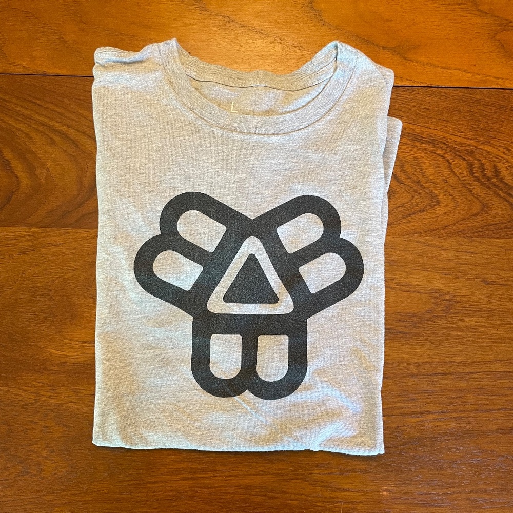 Bissell Brothers Brewing (ME) Gray T-Shirt/Size Large